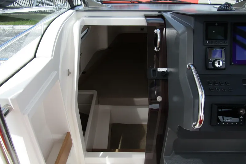 Slide: The Image of Nimbus Tender 8 2024 - 6001359