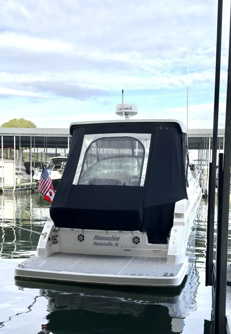 Slide: The Image of Regal 33 Express 2020 - 6001308