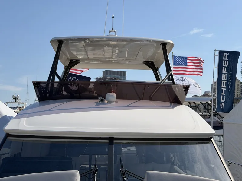 Slide: The Image of Prestige 520 2023 - 6014589