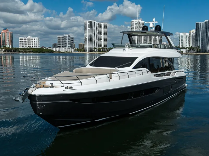 Slide: The Image of Azimut 78 - DT78 - Exterior Profile 2024 Azimut 78 Fly - DT78 - 7674054