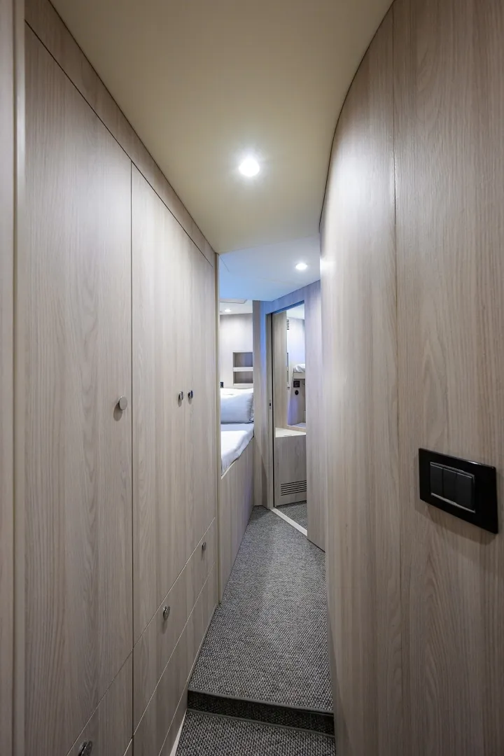 Slide: The Image of Azimut Fly 78 2024 - 6001827