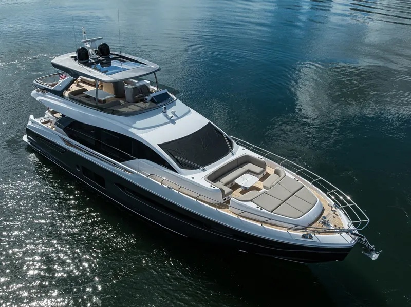 Slide: The Image of Azimut 78 - DT78 - Exterior Profile 2024 Azimut 78 Fly - DT78 - 7674063