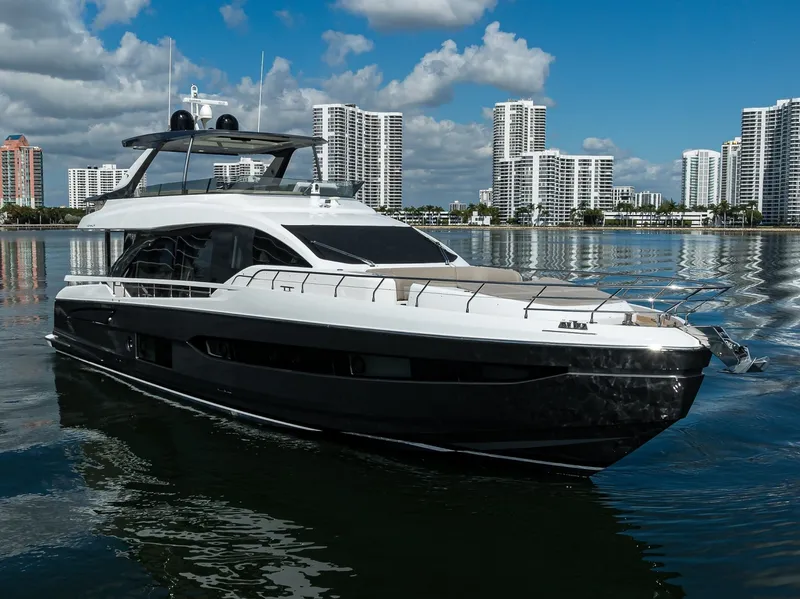 Slide: The Image of Azimut 78 - DT78 - Exterior Profile 2024 Azimut 78 Fly - DT78 - 7674052