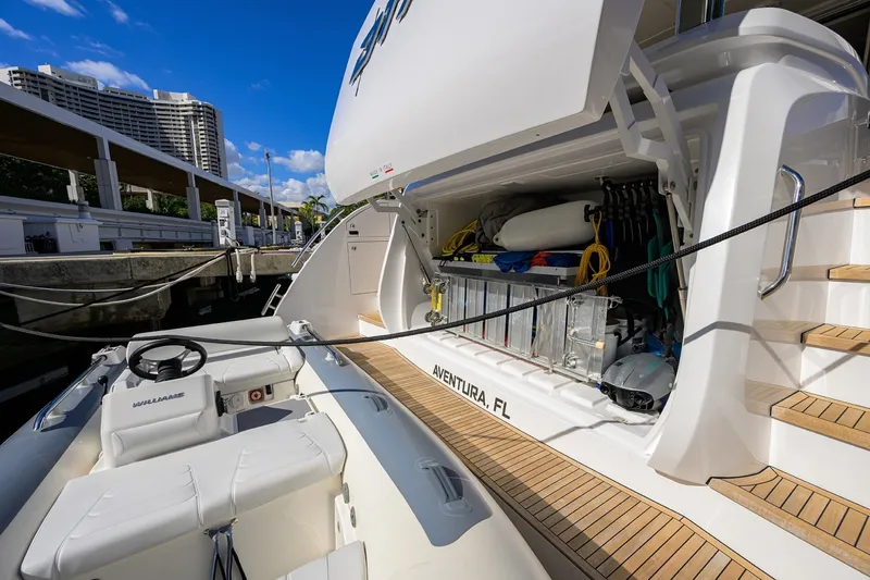 Slide: The Image of Azimut 78 - DT78 - Tender 2024 Azimut 78 Fly - DT78 - 7674041