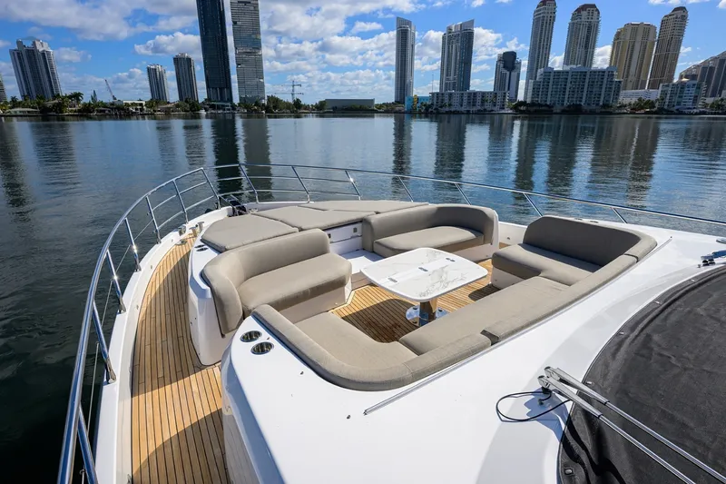 Slide: The Image of Azimut 78 - DT78 - Bow Seating 2024 Azimut 78 Fly - DT78 - 7673972