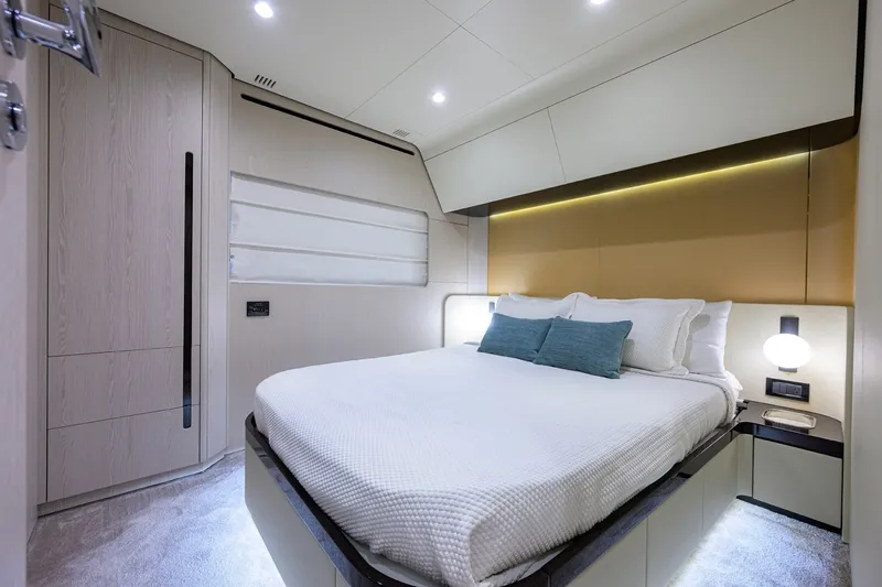 Slide: The Image of Azimut 78 - DT78 - Guest Stateroom 2024 Azimut 78 Fly - DT78 - 7674009