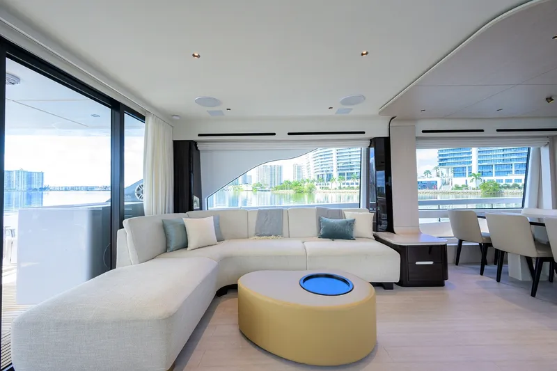 Slide: The Image of Azimut 78 - DT78 - Salon 2024 Azimut 78 Fly - DT78 - 7673979
