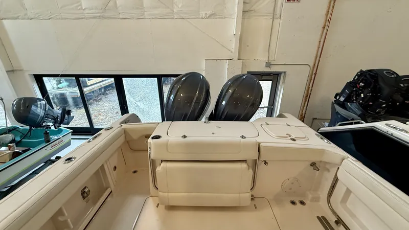 Slide: The Image of Grady-White Freedom 285 2023 - 6002198