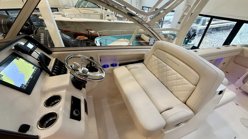 Slide: The Image of Grady-White Freedom 285 2023 - 6002216