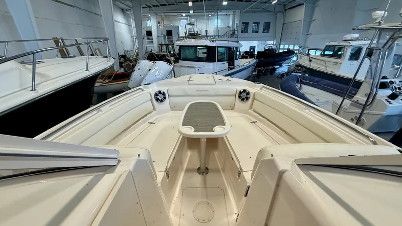 Slide: The Image of Grady-White Freedom 285 2023 - 6002227