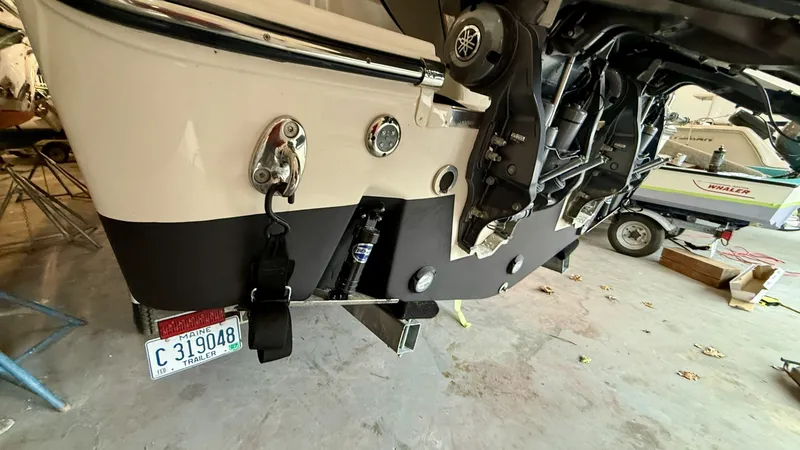 Slide: The Image of Grady-White Freedom 285 2023 - 6002190