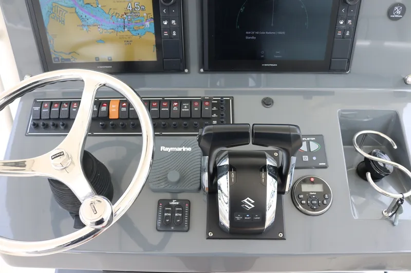 Slide: The Image of Pursuit ST 310 2012 - 6002484