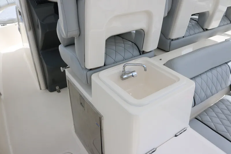 Slide: The Image of Pursuit ST 310 2012 - 6002466