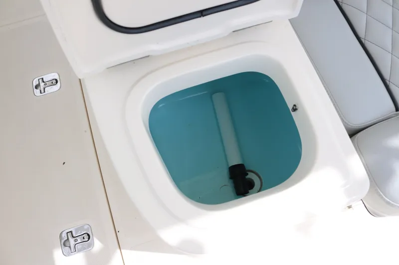 Slide: The Image of Pursuit ST 310 2012 - 6002467