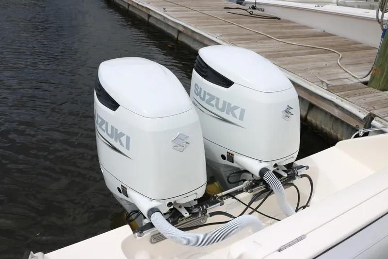 Slide: The Image of Pursuit ST 310 2012 - 6002469