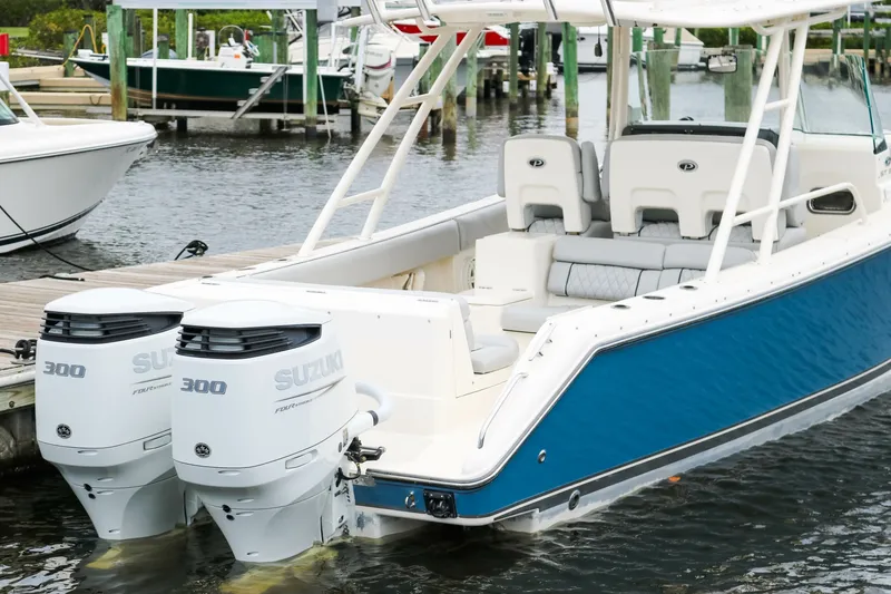 Slide: The Image of Pursuit ST 310 2012 - 6002458