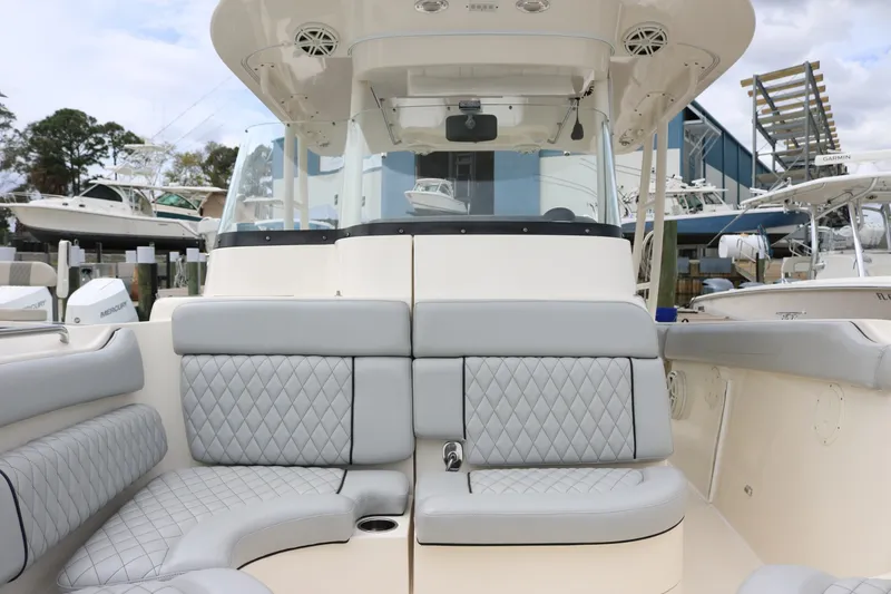 Slide: The Image of Pursuit ST 310 2012 - 6002473