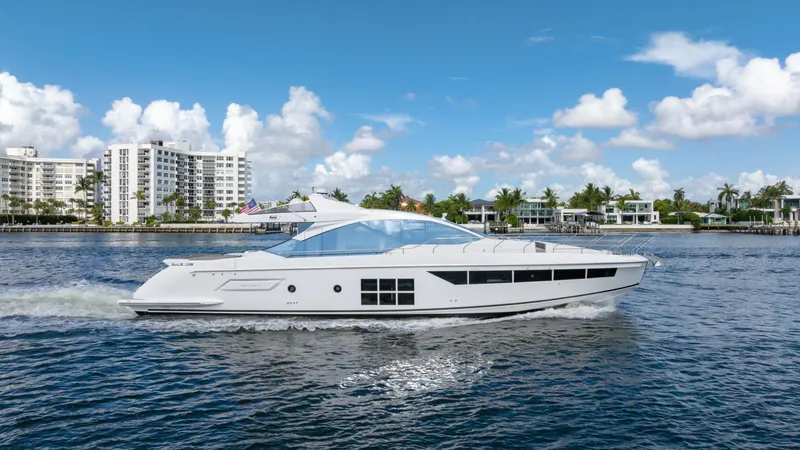 Slide: The Image of Azimut S7 2019 - 7219806