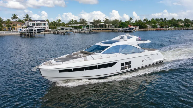 Slide: The Image of Azimut S7 2019 - 7219815