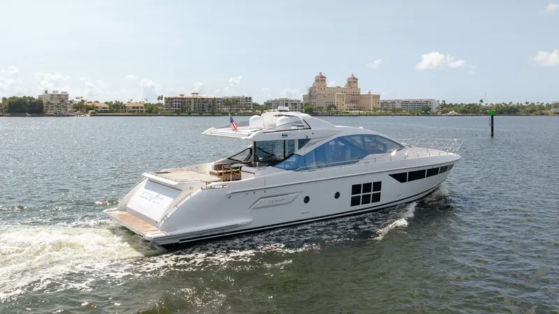 Slide: The Image of Azimut S7 2019 - 7219823