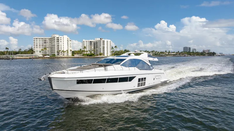 Slide: The Image of Azimut S7 2019 - 7219818