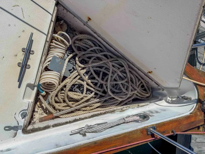 Slide: The Image of Bow locker open - 6004597