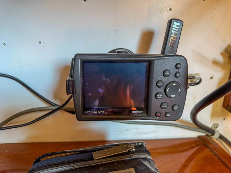 Slide: The Image of Chart plotter  - 6004614