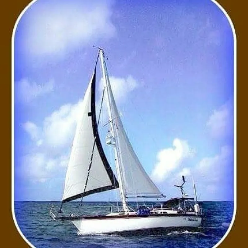 Slide: The Image of Under sail (older pic) - 6004618
