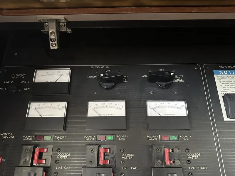 Slide: The Image of Bayliner 4788 1999 - 6003150