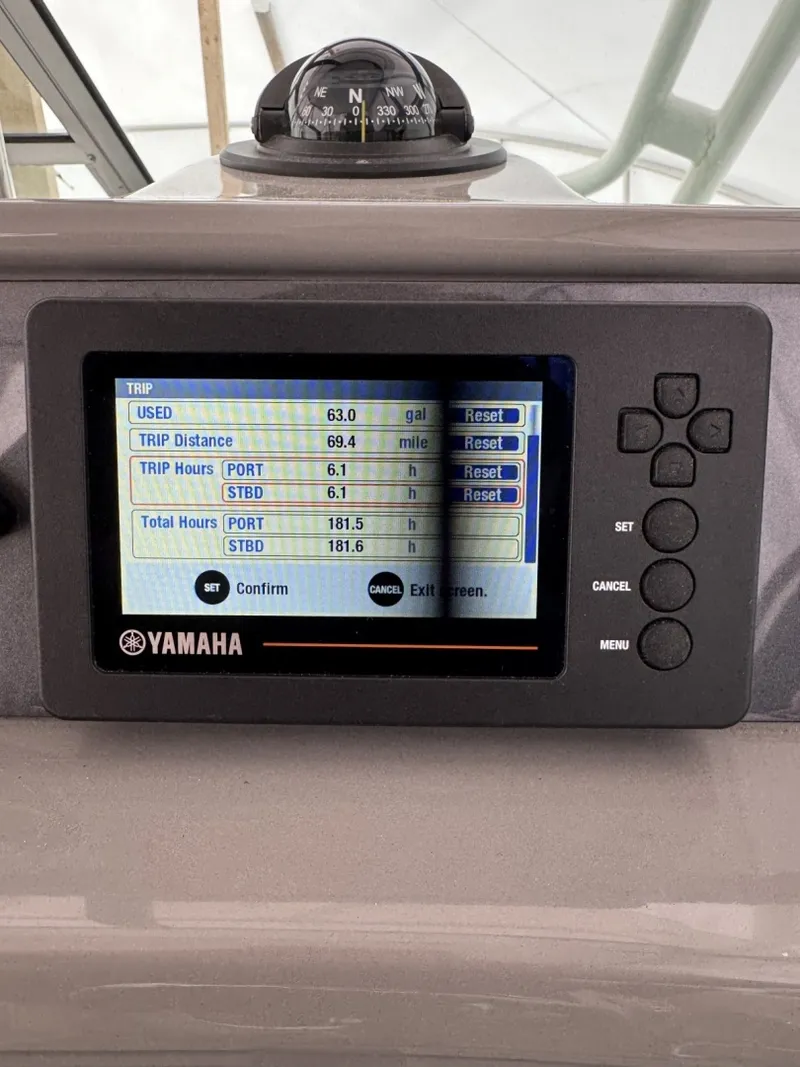 Slide: The Image of Robalo 305 2018 - 6003136