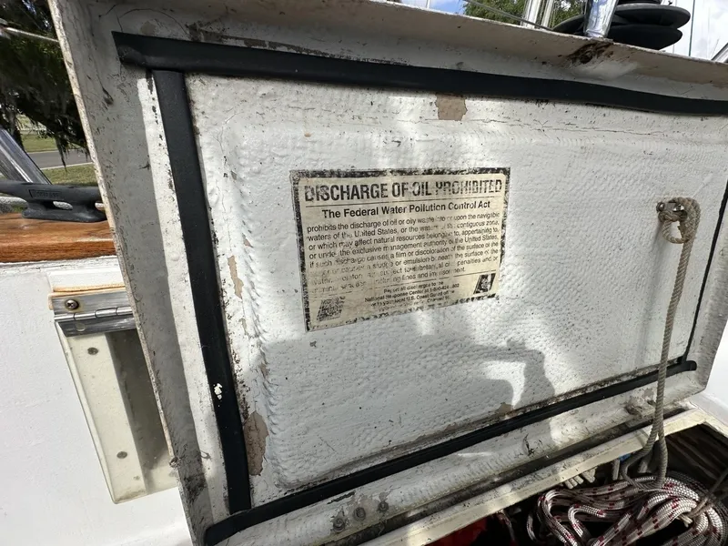 Slide: The Image of Valiant 40 1976 - 7509177