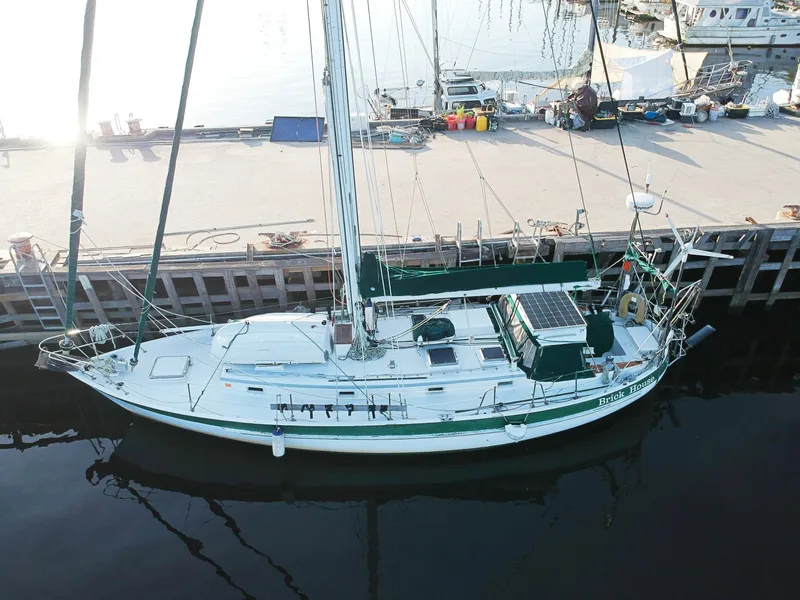 Slide: The Image of Valiant Valiant 40 1976 - 6016783