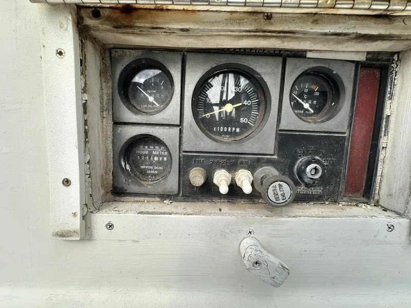 Slide: The Image of Valiant Valiant 40 1976 - 6033795