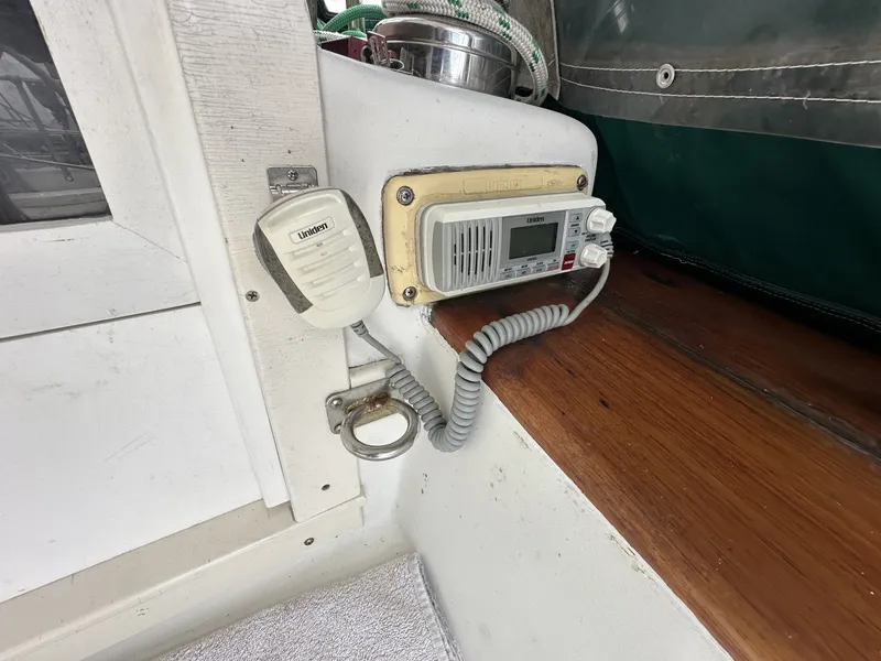 Slide: The Image of Valiant Valiant 40 1976 - 6033810