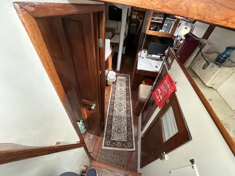 Slide: The Image of Valiant Valiant 40 1976 - 6033813