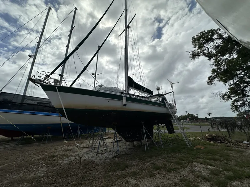 Slide: The Image of Valiant Valiant 40 1976 - 6033667