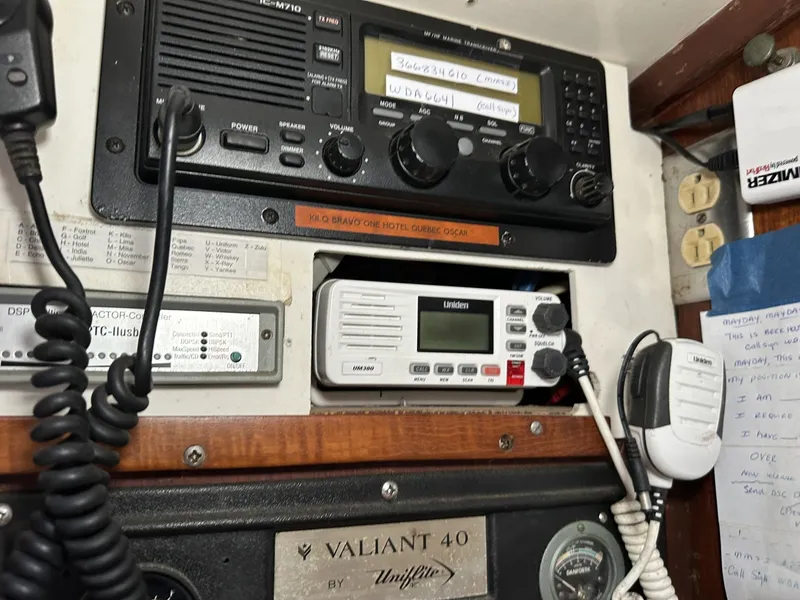 Slide: The Image of Valiant Valiant 40 1976 - 6033840