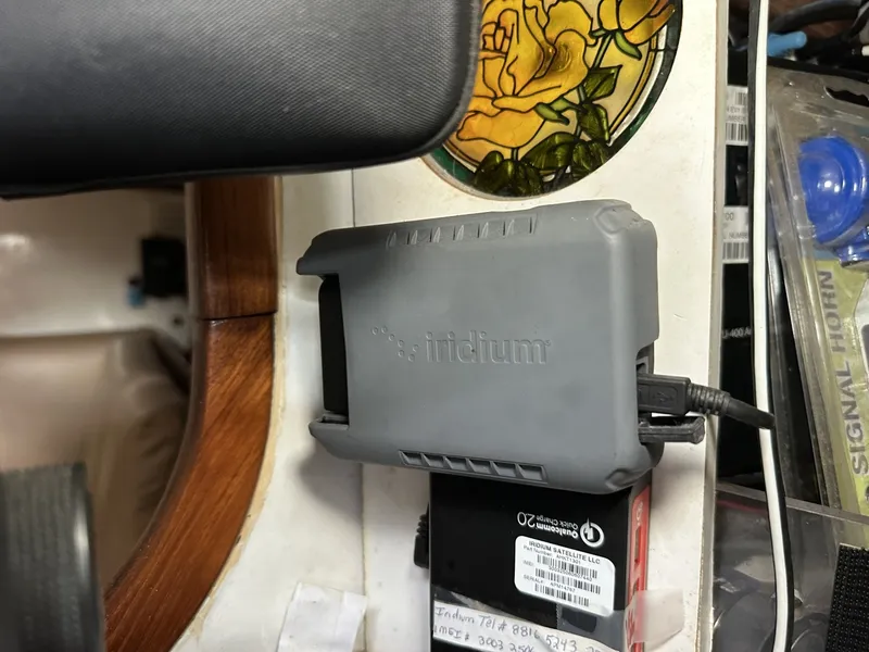 Slide: The Image of Valiant Valiant 40 1976 - 6033851