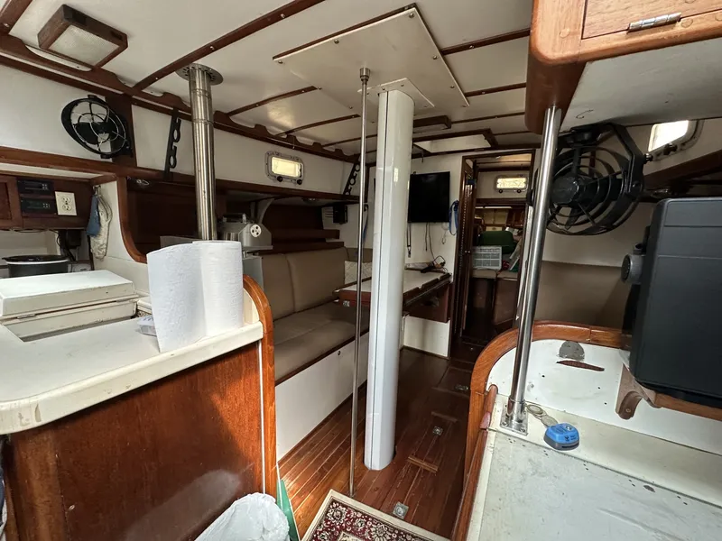 Slide: The Image of Valiant Valiant 40 1976 - 6033860