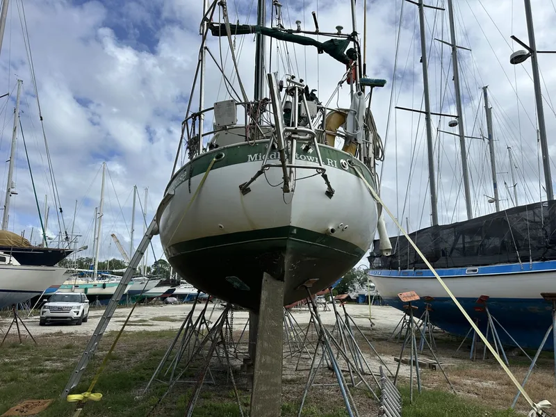 Slide: The Image of Valiant Valiant 40 1976 - 6033671