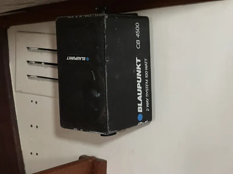 Slide: The Image of Valiant Valiant 40 1976 - 6033874