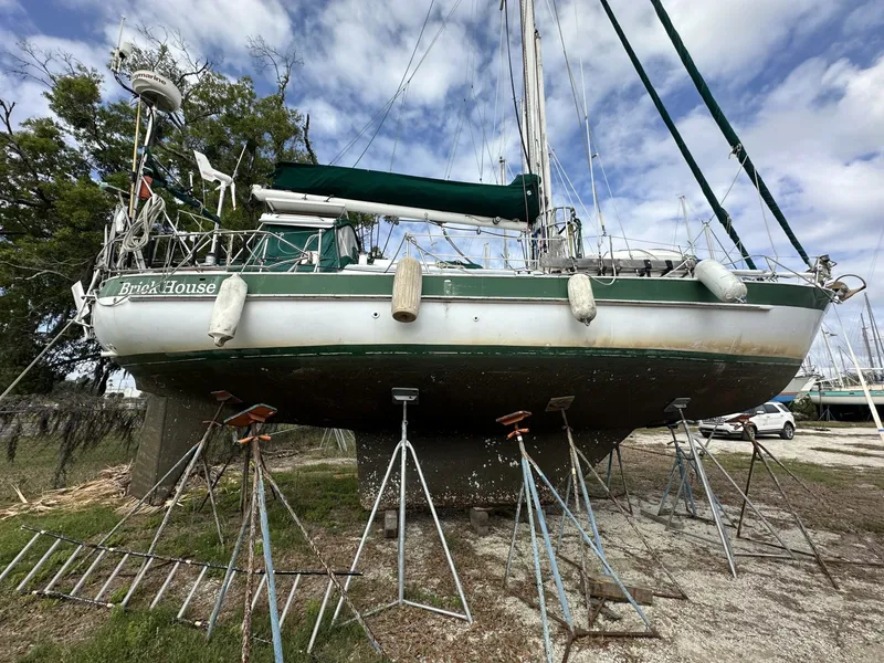 Slide: The Image of Valiant Valiant 40 1976 - 6033674