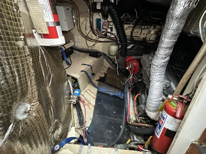 Slide: The Image of Valiant Valiant 40 1976 - 6033916