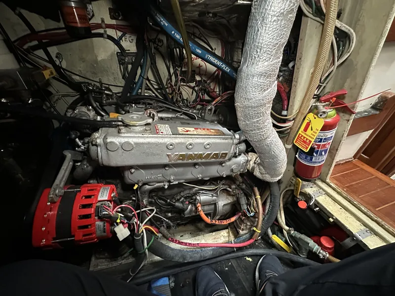 Slide: The Image of Valiant Valiant 40 1976 - 6033935