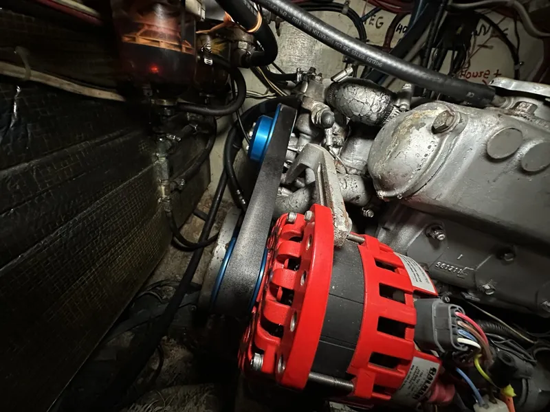 Slide: The Image of Valiant Valiant 40 1976 - 6033938