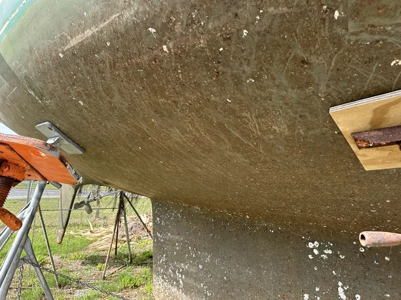 Slide: The Image of Valiant Valiant 40 1976 - 6033681