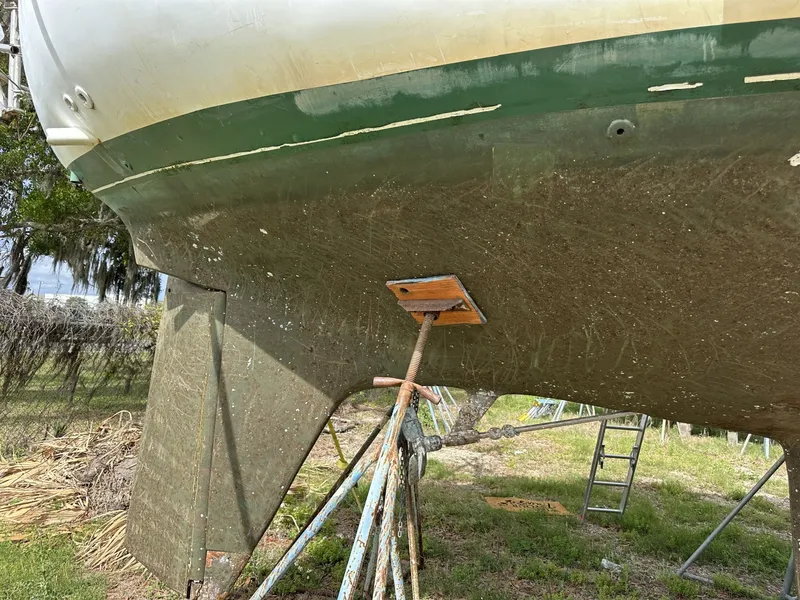 Slide: The Image of Valiant Valiant 40 1976 - 6033686