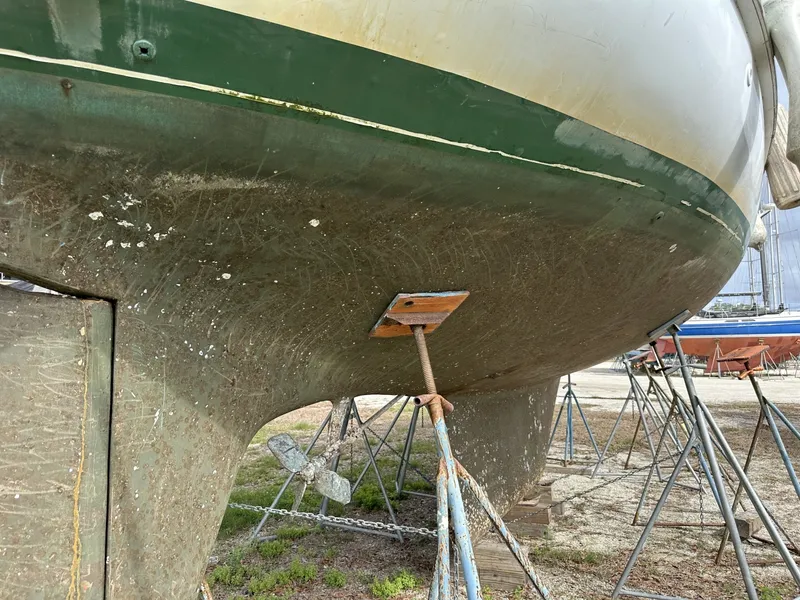 Slide: The Image of Valiant Valiant 40 1976 - 6033687