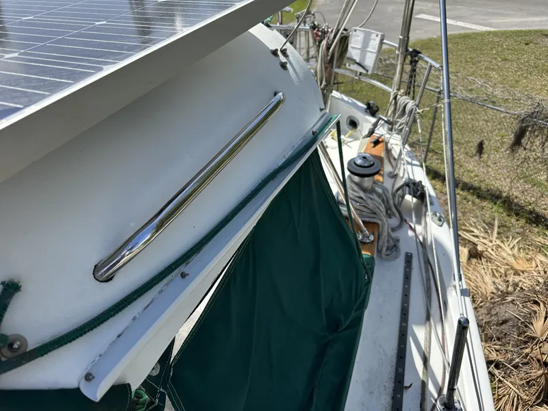 Slide: The Image of Valiant Valiant 40 1976 - 6033699