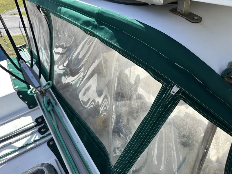 Slide: The Image of Valiant Valiant 40 1976 - 6033706